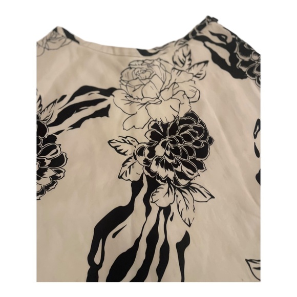 Madison Studio Skirt Womens Size 6 Black & White Floral 100% Silk - Picture 7 of 13